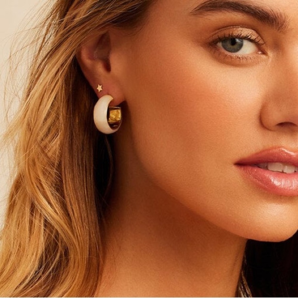 Gorjana New 18k Gold Plated Paseo‎ White Malachite Marble Small Hoop Earrings - Picture 2 of 4